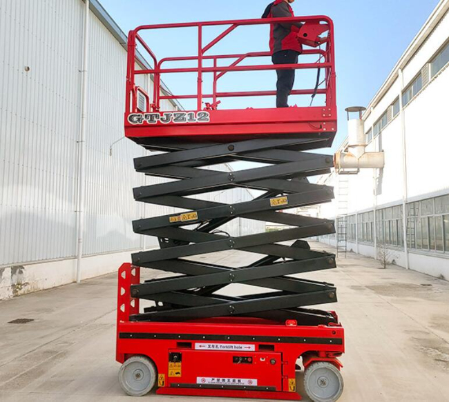 渭南自行走移动式升降机